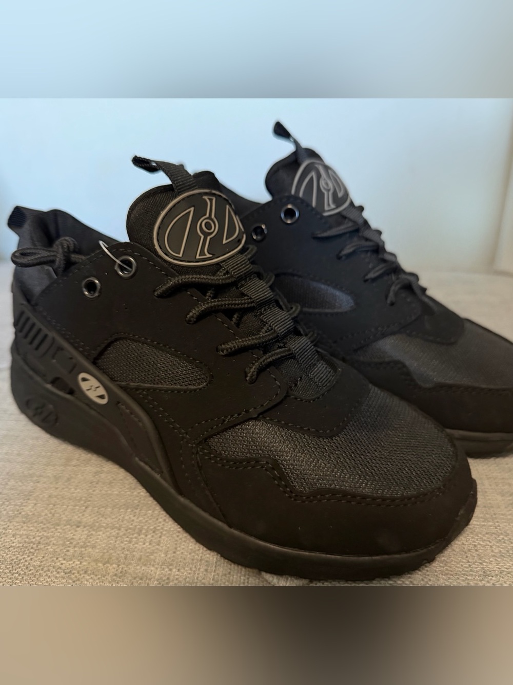 Heelys Kids Low-Top Sneakers Size 2Y